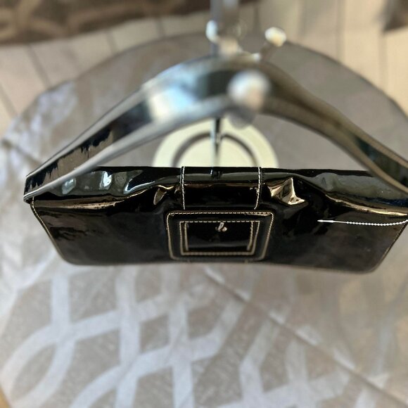 Ladies Sleek Black Dinner Purse/Bag with a Faux Buckle, There's Clasp Underneath - Picture 10 of 16